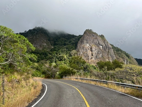 Obraz road to the mountains