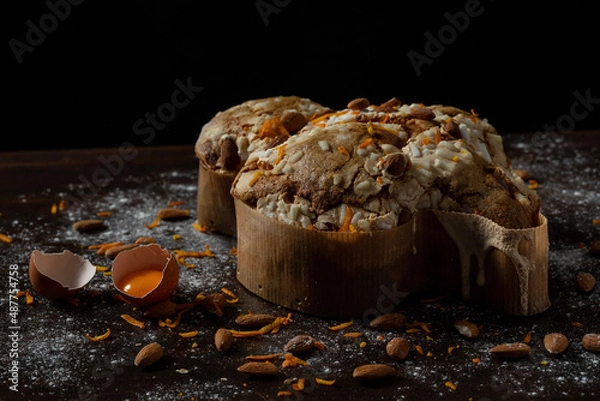 Obraz Easter cake on a wooden table
