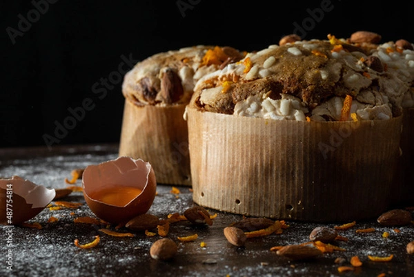 Obraz Easter cake on a wooden table