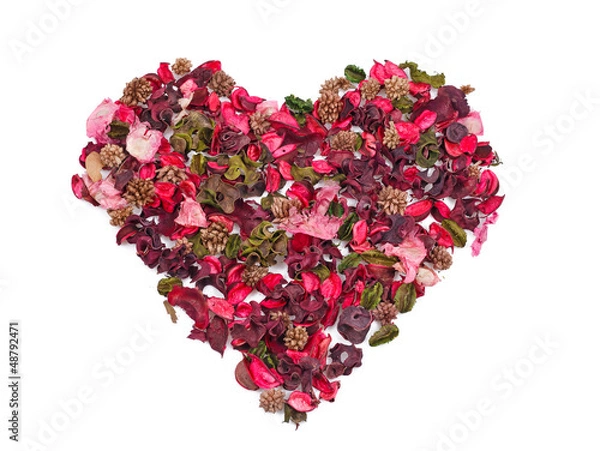 Fototapeta sachet petals in the form of a heart