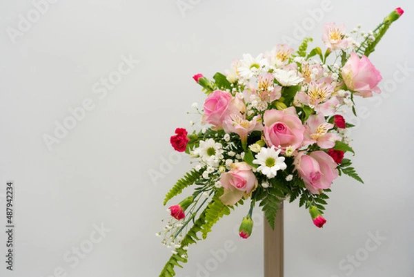 Obraz ピンクのバラの花、生け花