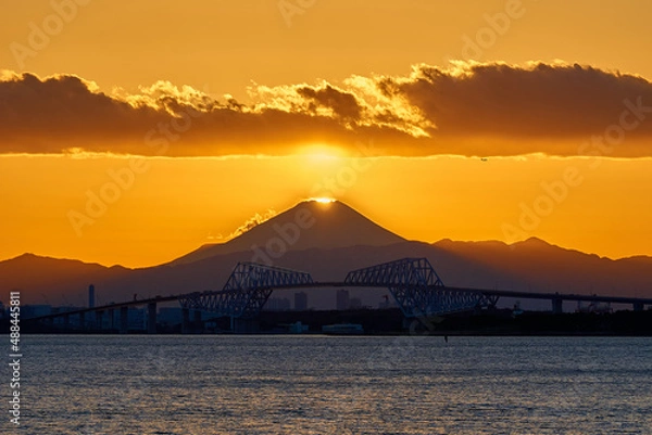Obraz ゲートブリッジとダイヤモンド富士　舞浜遊歩道