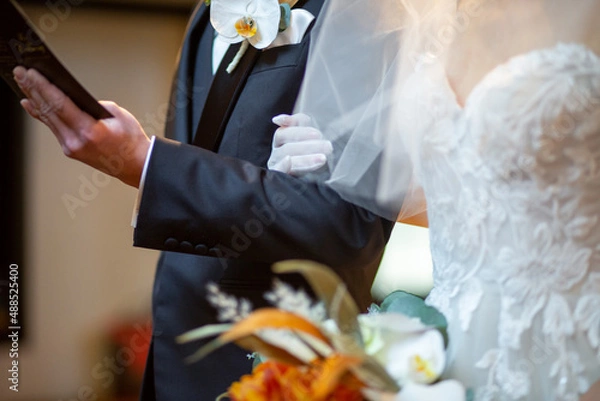 Obraz 誓いの言葉を述べる新郎と新婦