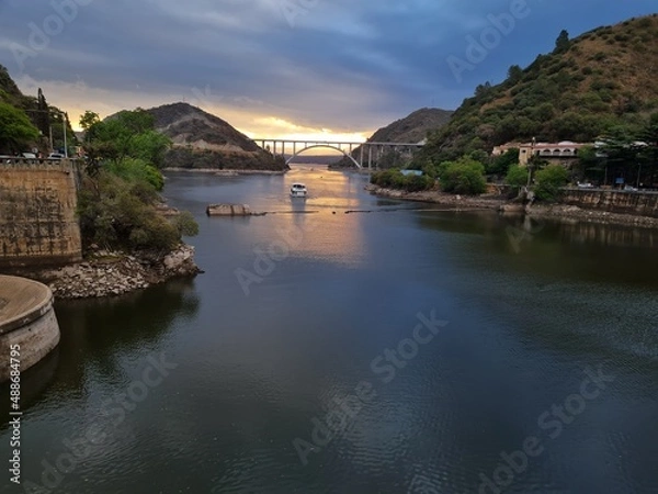 Obraz village on the river