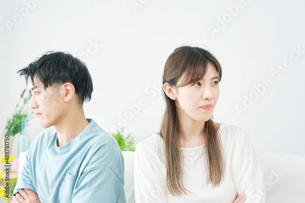 Fototapeta 夫婦喧嘩　リビング