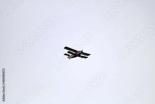 Obraz single-engine aircraft in the sky