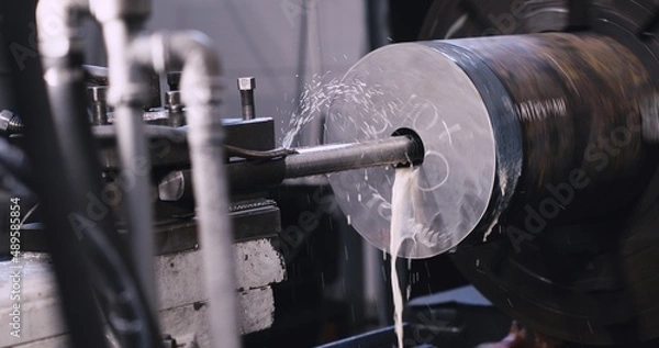 Fototapeta Milling and machining of material to lathe