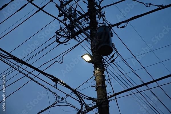 Obraz 일본 도쿄 전봇대와 가로등