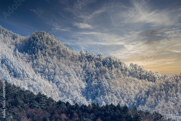 Obraz 夕焼け色のロマンチックな雪山