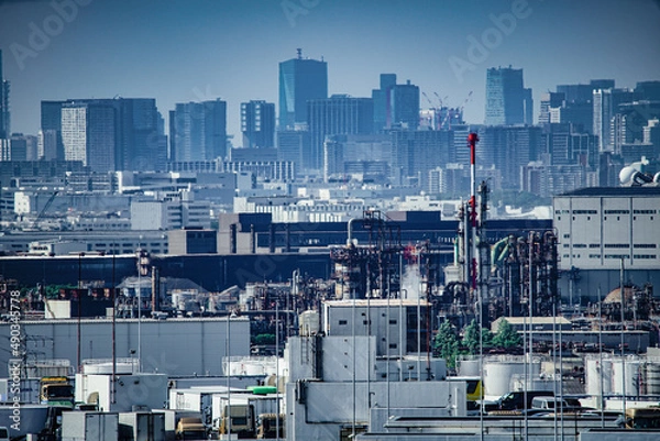 Fototapeta 京浜工業地帯と東京のビル群