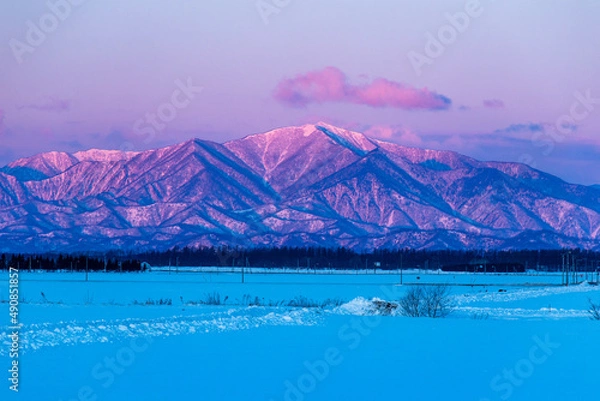 Obraz 北海道冬の風景　日高山脈の朝焼け