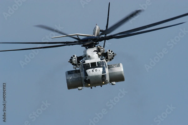 Fototapeta 海上自衛隊掃海輸送ヘリコプター・MH-53E