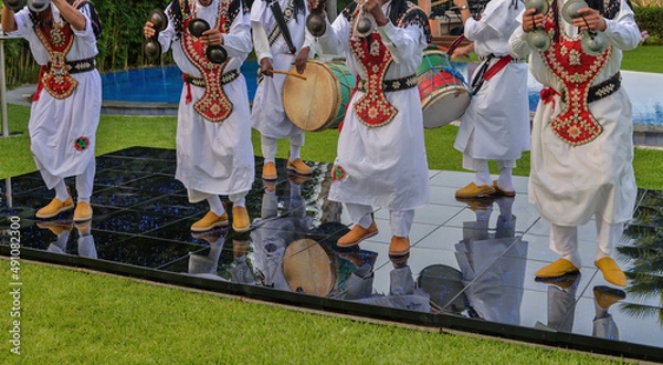 Fototapeta The music of Gnawa is a mix of African, Arab and Berber music and dance. It is a Moroccan origin. Its origin was in Essaouira. It is also prevalent in some parts of North Africa.