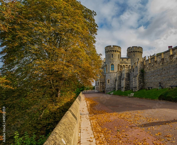Obraz old castle in autumn