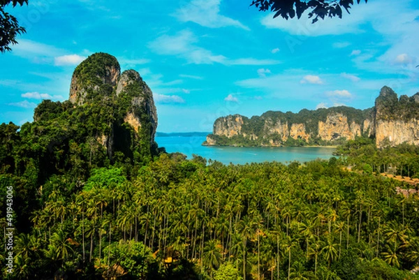 Obraz ท้องทะเลอันกว้างใหญ่ดูสวยงามในวันที่สดใส