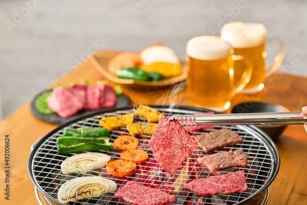 Fototapeta ビールと焼肉