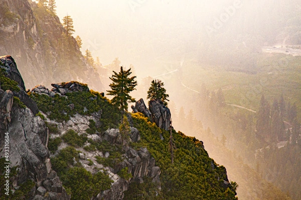 Obraz Overlooking the Valley