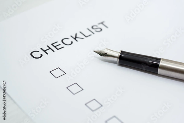 Obraz checklist on white paper