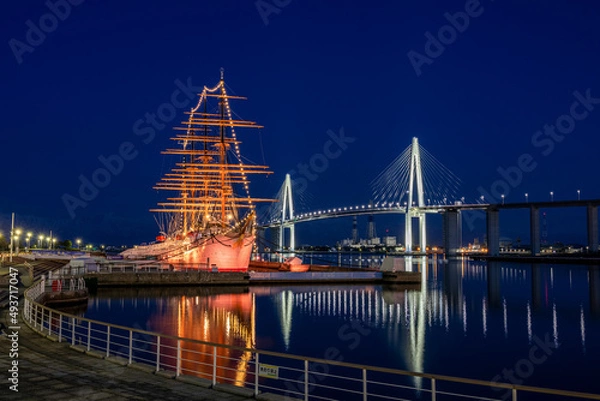 Obraz 海王丸と新湊大橋