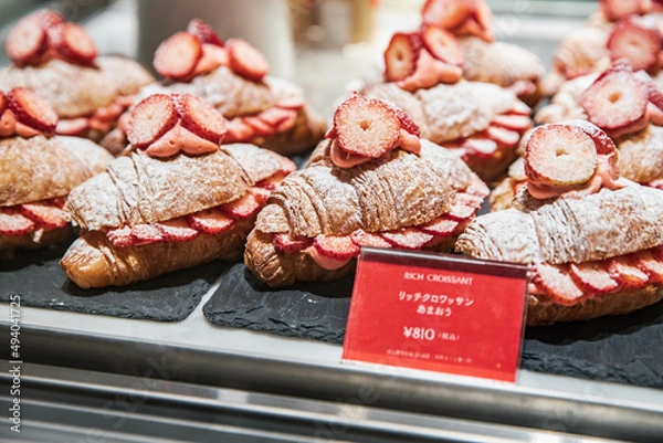 Obraz いちごのクロワッサン