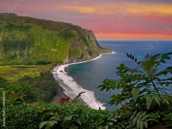 Fototapeta High Angle View of Punalu'u Punaluu Black Sand Beach From the Cliffs Above on Big Island of Hawaii