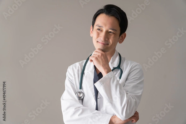 Fototapeta 白衣を着た日本人男性