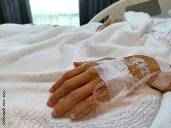 Obraz hand with saline hose