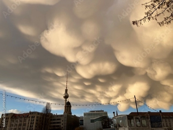 Obraz Berlin  Kugelwolken