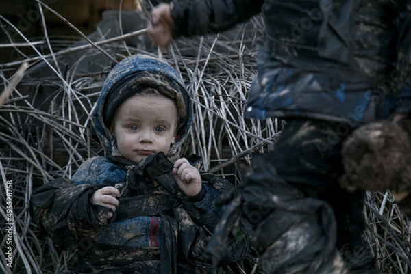 Obraz Children without a home, apocalypse, war