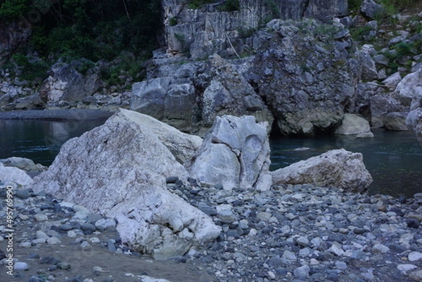 Obraz Veined river stones