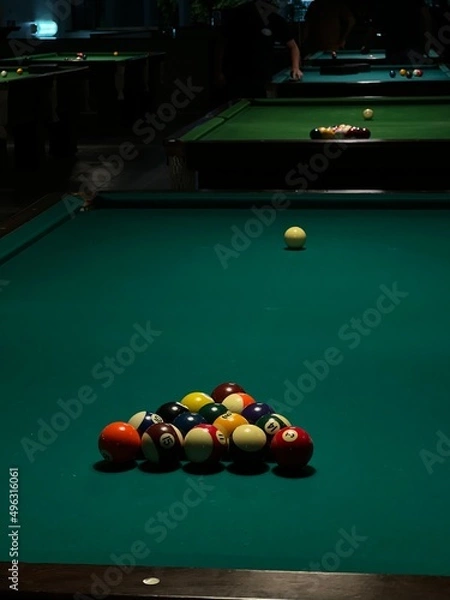 Fototapeta Mesa de Bilhar pronta para começar o jogo