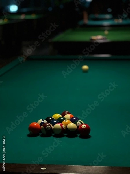 Fototapeta Mesa de Bilhar pronta para começar o jogo