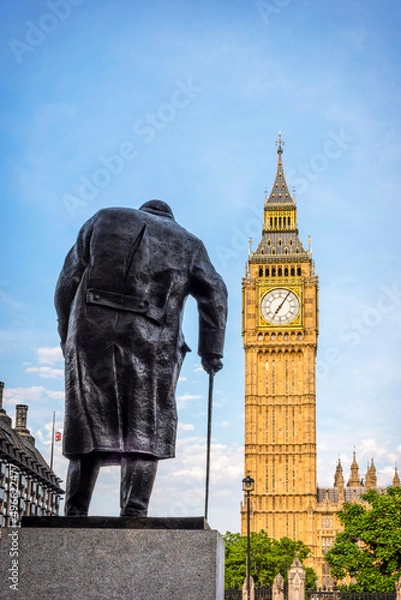 Fototapeta Statue of Sir Winston Churchill, Parliament Square, London