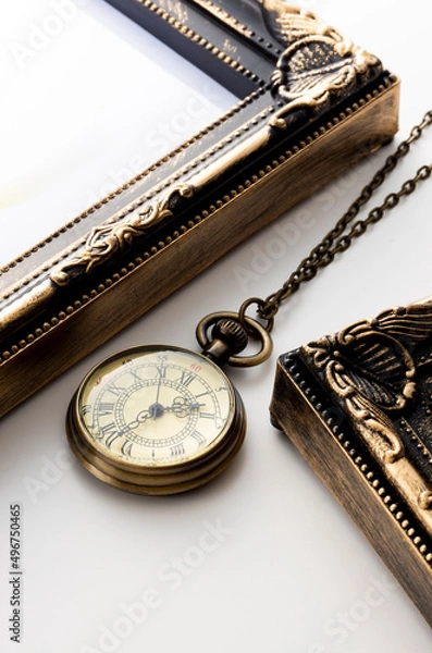 Obraz 懐中時計とアンティークな額縁