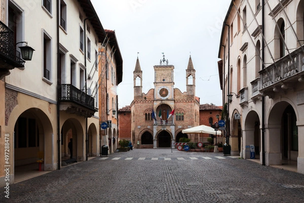 Obraz Communal Palace of Pordenone on the end of the beautiful medieval Corso Vittorio Emanuelle II street
