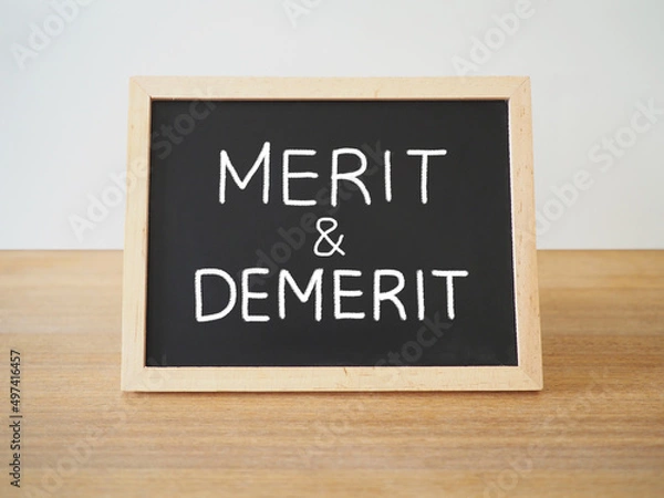Obraz メリットデメリットとチョークで書かれた黒板
