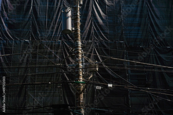 Fototapeta 電信棒と防音シート