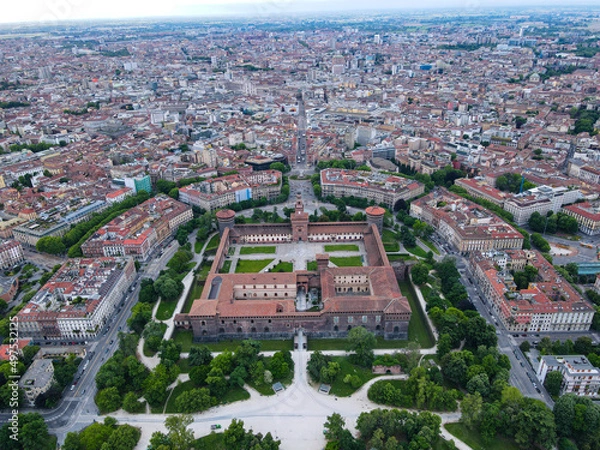 Obraz Aerial view of Castello Sforzesco (Sforza castle) in Milan. Drone photography in Lombardia. Historic medieval Sforza fortress and Arco della Pace in Sempione park, north Italy, in Europe.