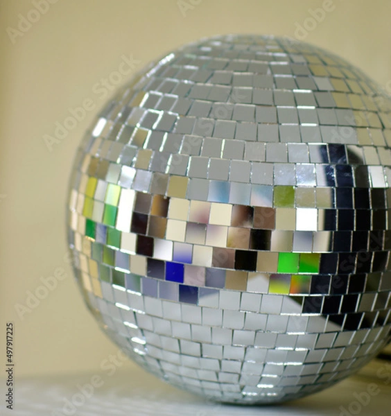 Obraz A mirror ball for light reflection