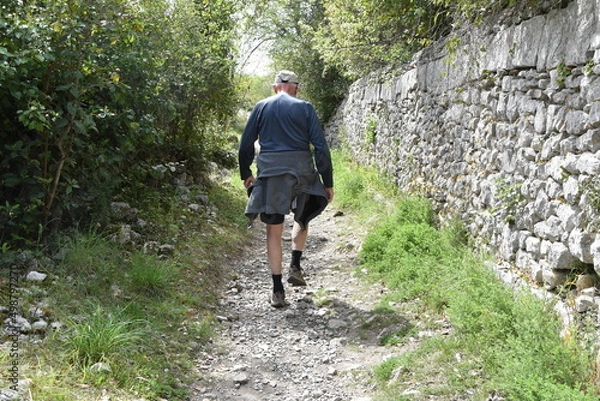 Obraz Homme qui marche de dos