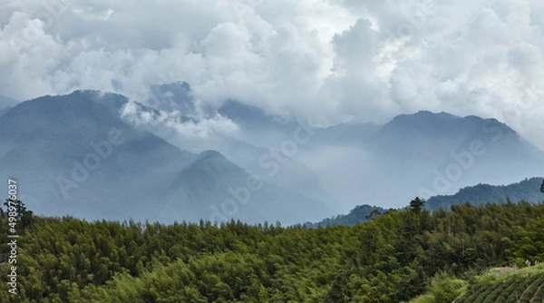 Fototapeta Mountains and clouds background n Alishan mountain in Taiwan