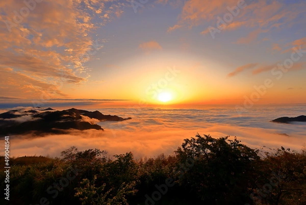 Fototapeta Sunset of Eryanping Trail Observation Deck, in Alishan National Forest Recreation Area, situated in Alishan Township, Chiayi , TAIWAN