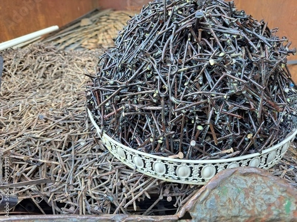 Fototapeta rusty nails