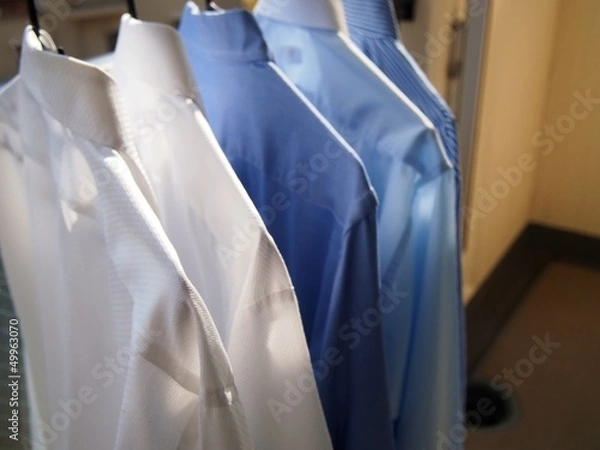 Fototapeta 干したワイシャツ