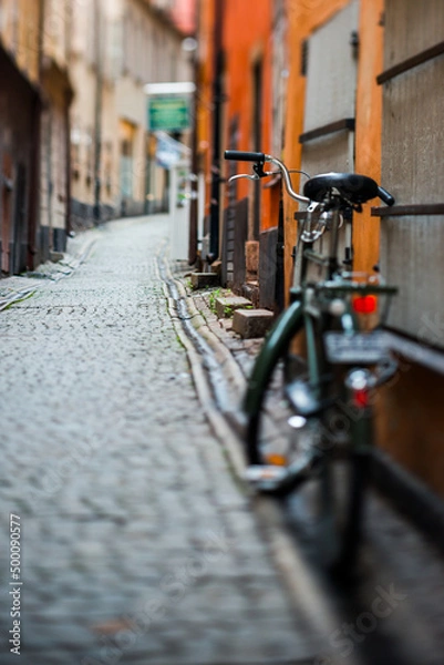 Obraz Bicycle in a ally