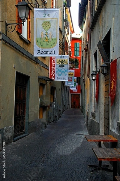 Obraz narrow street