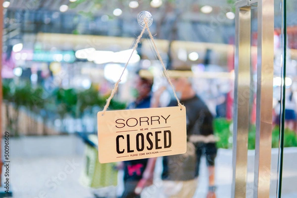 Fototapeta Open and close sign on the door of the restaurant.