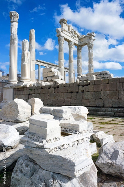 Fototapeta Temple of Trajan in Pergamon, Bergama, Turkey