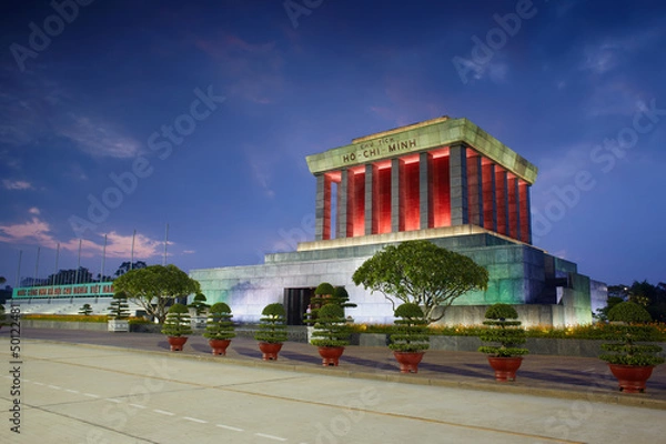 Obraz Ho Shi Min mausoleum at night