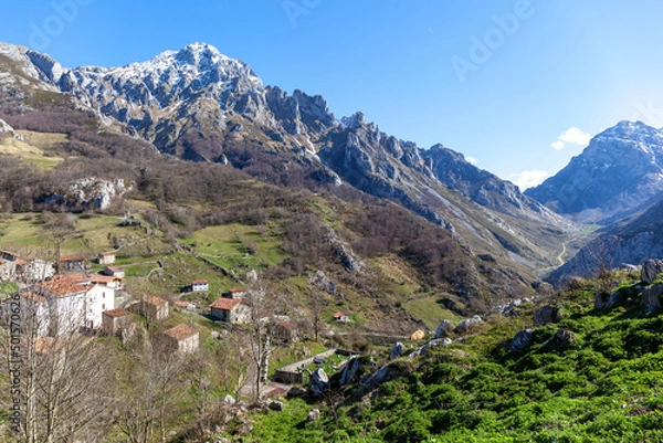 Obraz Small village landscape. Sotres, Cabrales. Spain.